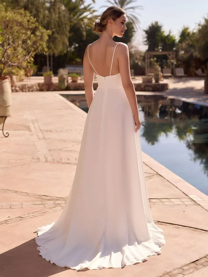 bianco-evento-bridal-dress-catalina-_2_.webp