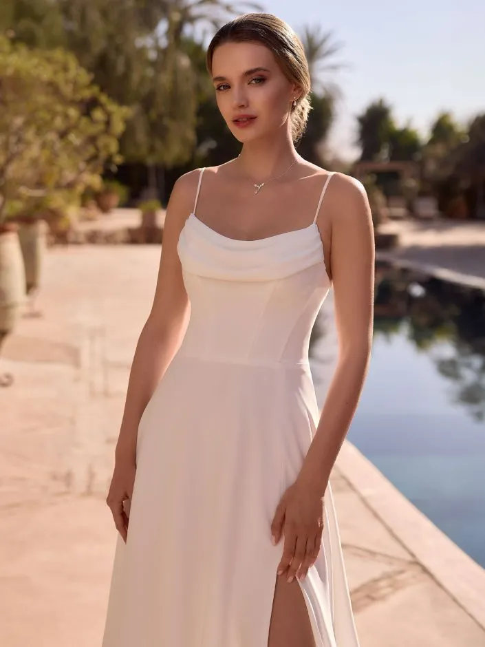 bianco-evento-bridal-dress-catalina-_3_.webp