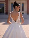 Bianco-Evento-Limited-dress-VITTORIA-(4).webp