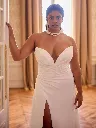 Bianco-Evento-Limited-dress-plus-Alicia-Princess-(3).webp