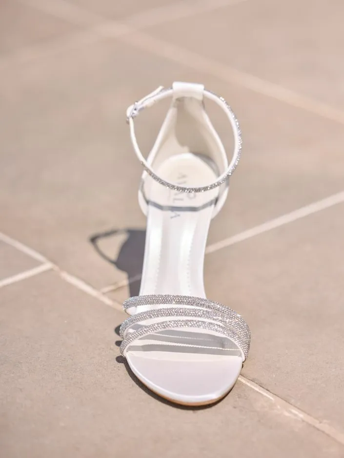 avalia-bridal-shoes-yoko-_3_.webp