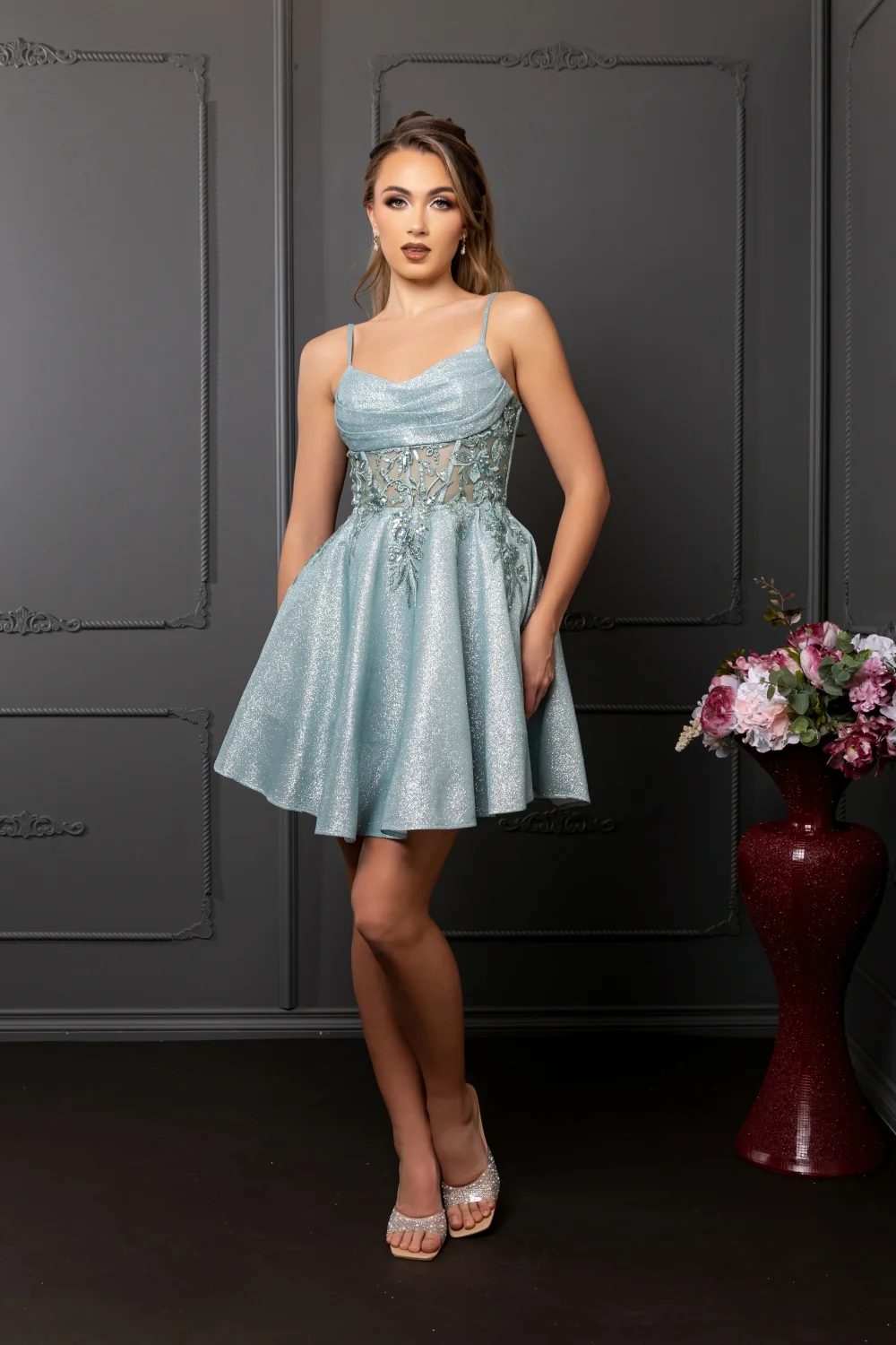 Robe courte de cérémonie — MQ2107
