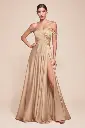 Robe longue en satin doux à épaules dénudées et jupe fluide