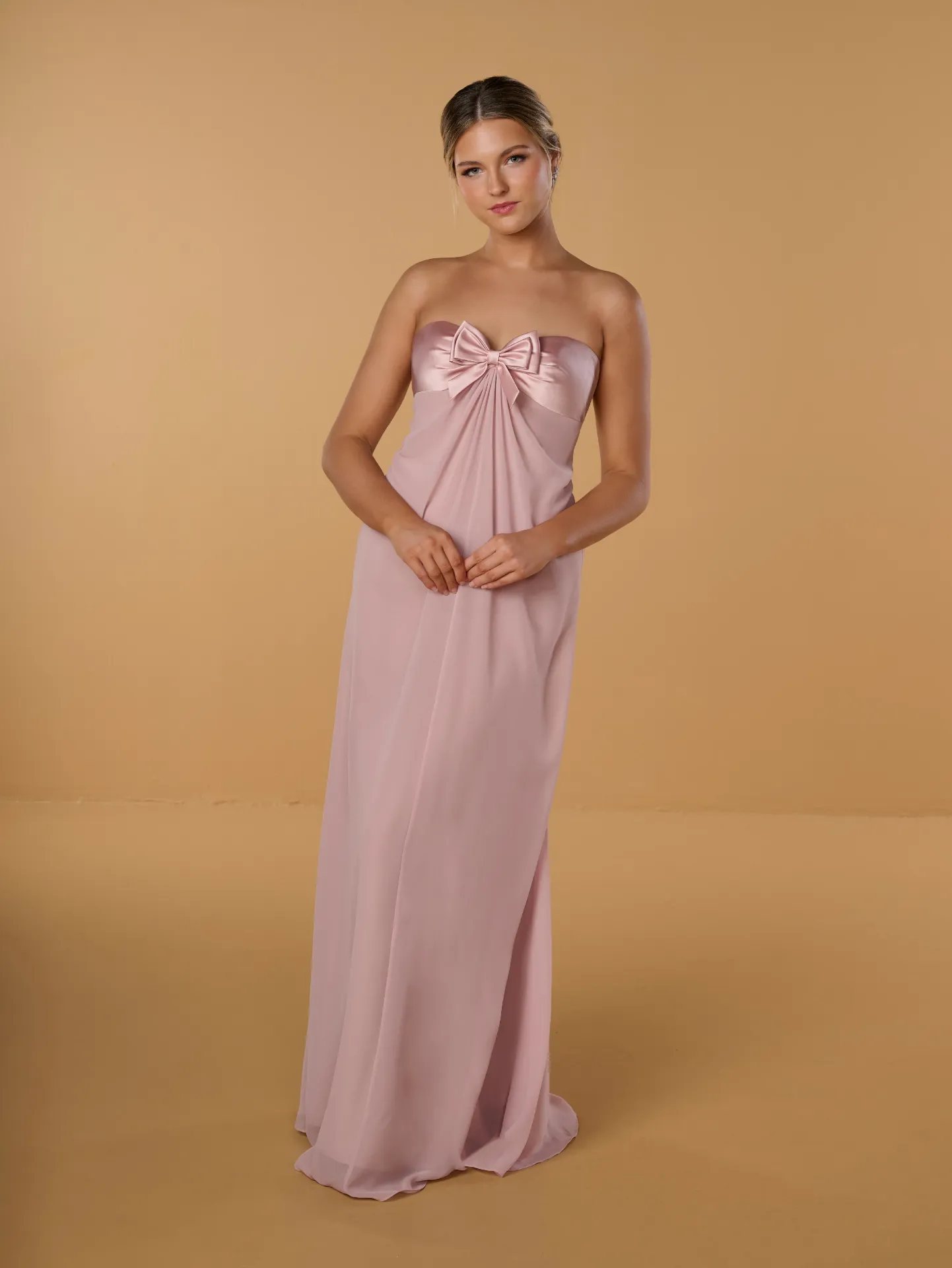 Robe longue à corsage empire, bustier cœur — 22311